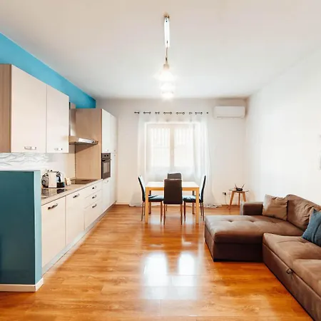 Casa In Centro * צ'יוויטווקיה